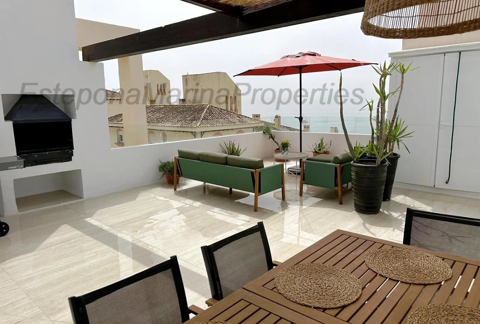 Emp 21, Large South Facing Duplex Apartment Estepona Spain