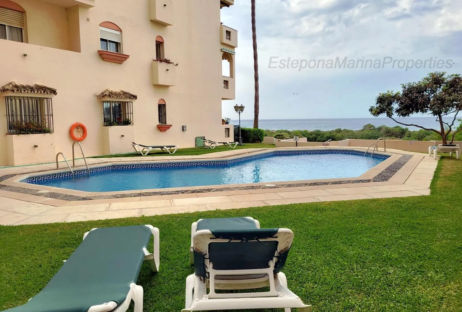 Emp 21, Large South Facing Duplex Apartment Estepona 0*,  Spain