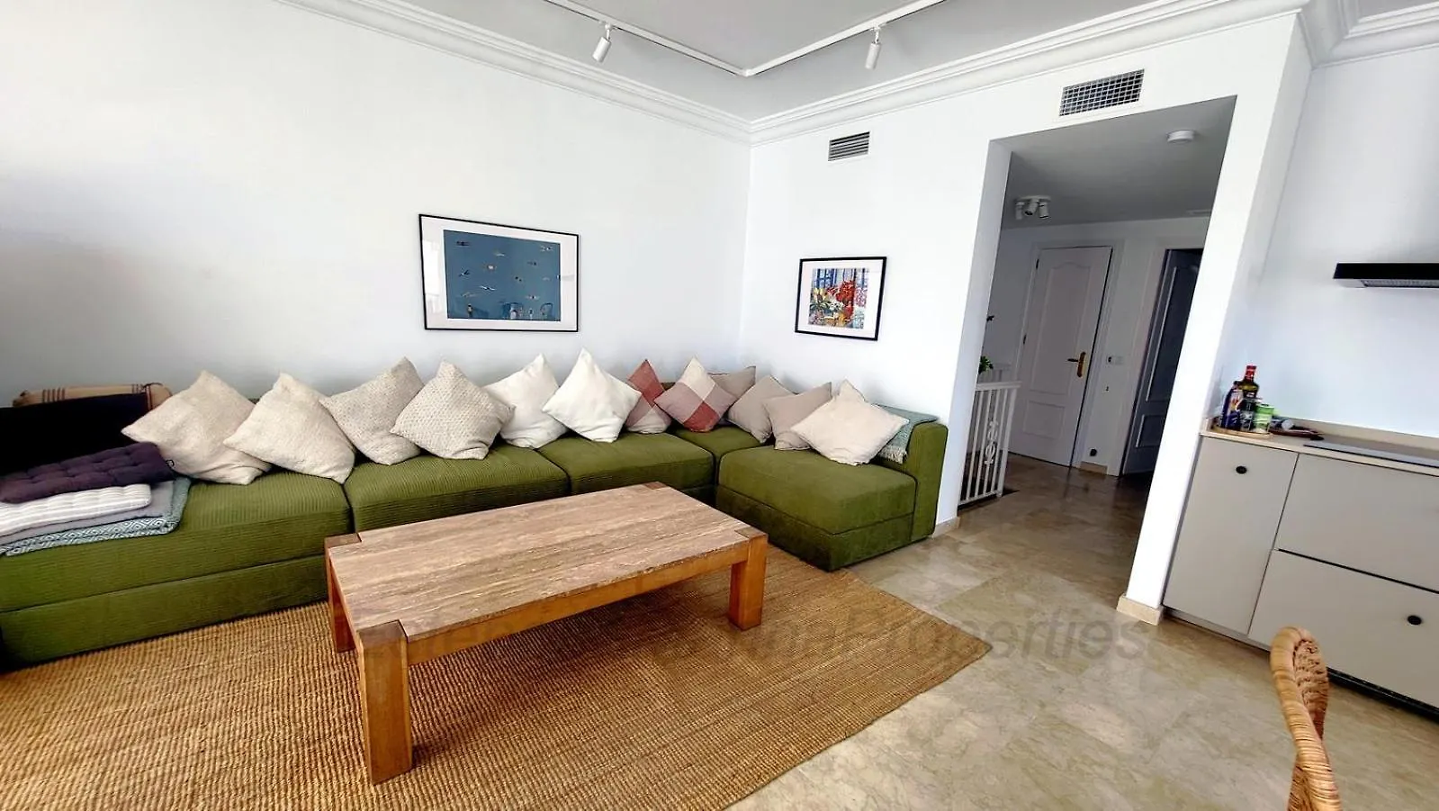 Emp 21, Large South Facing Duplex Apartment Estepona
